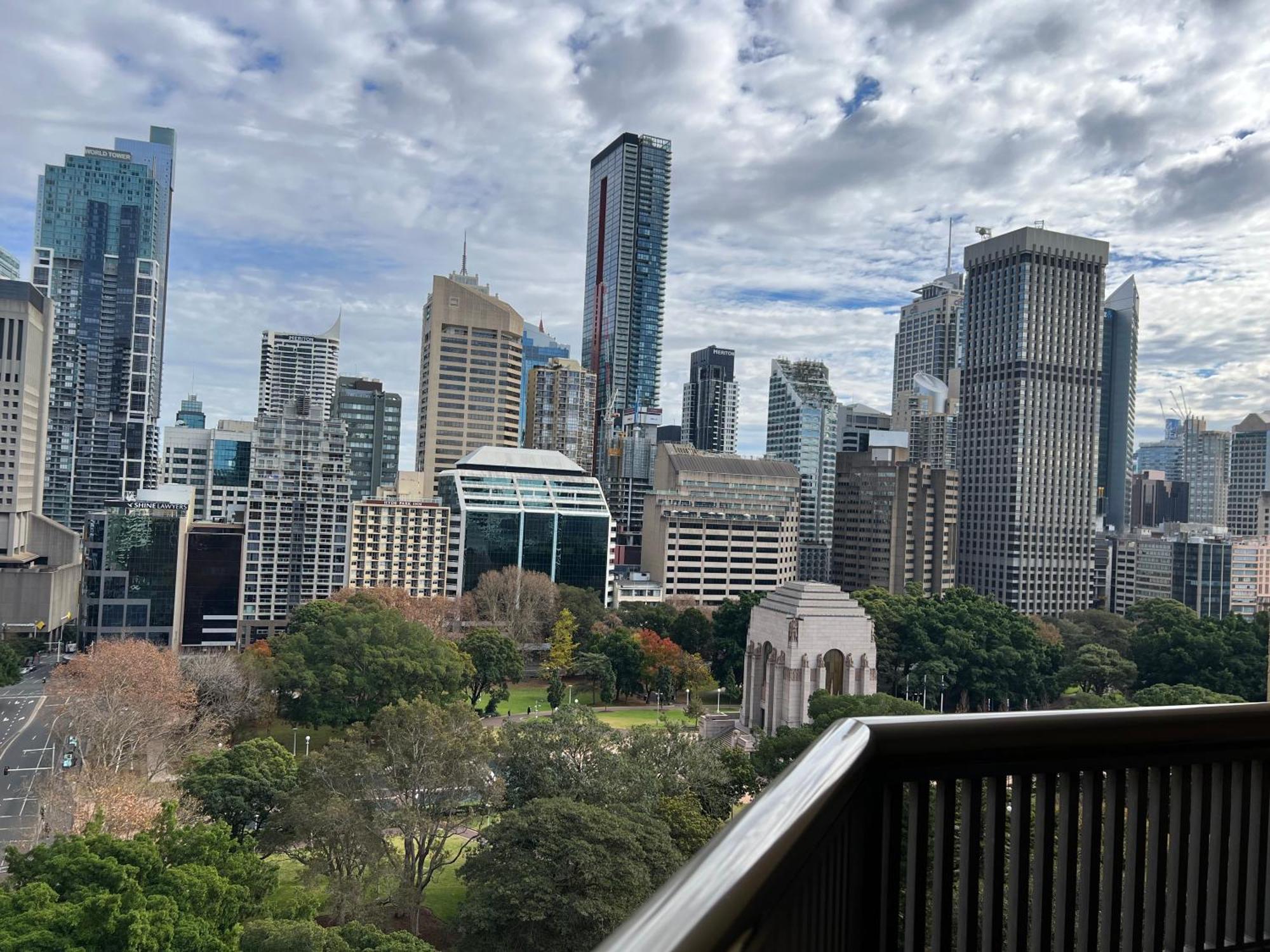 Sydney Hyde Park Private Apartments By Paxsafe Екстер'єр фото