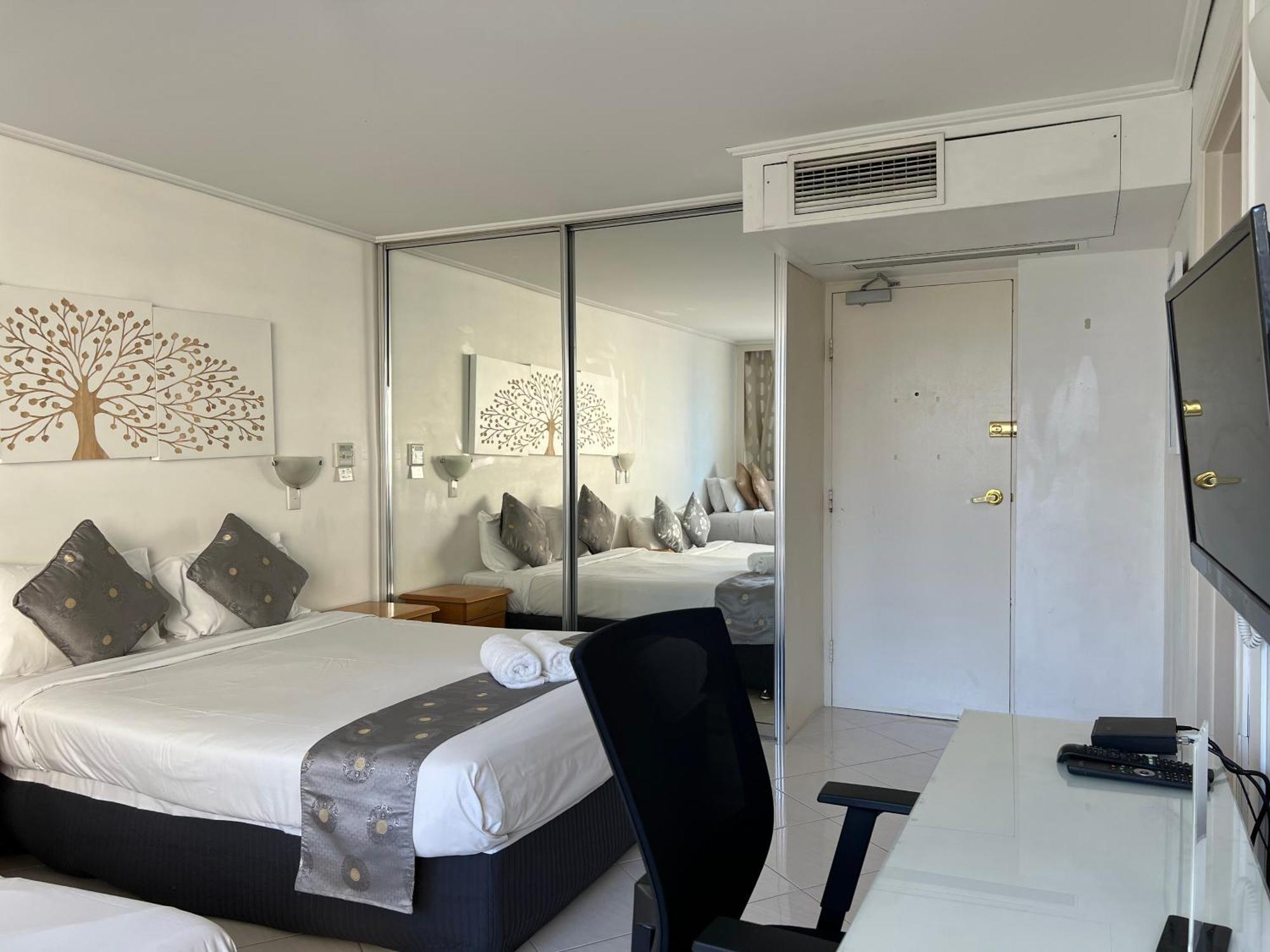 Sydney Hyde Park Private Apartments By Paxsafe Номер фото