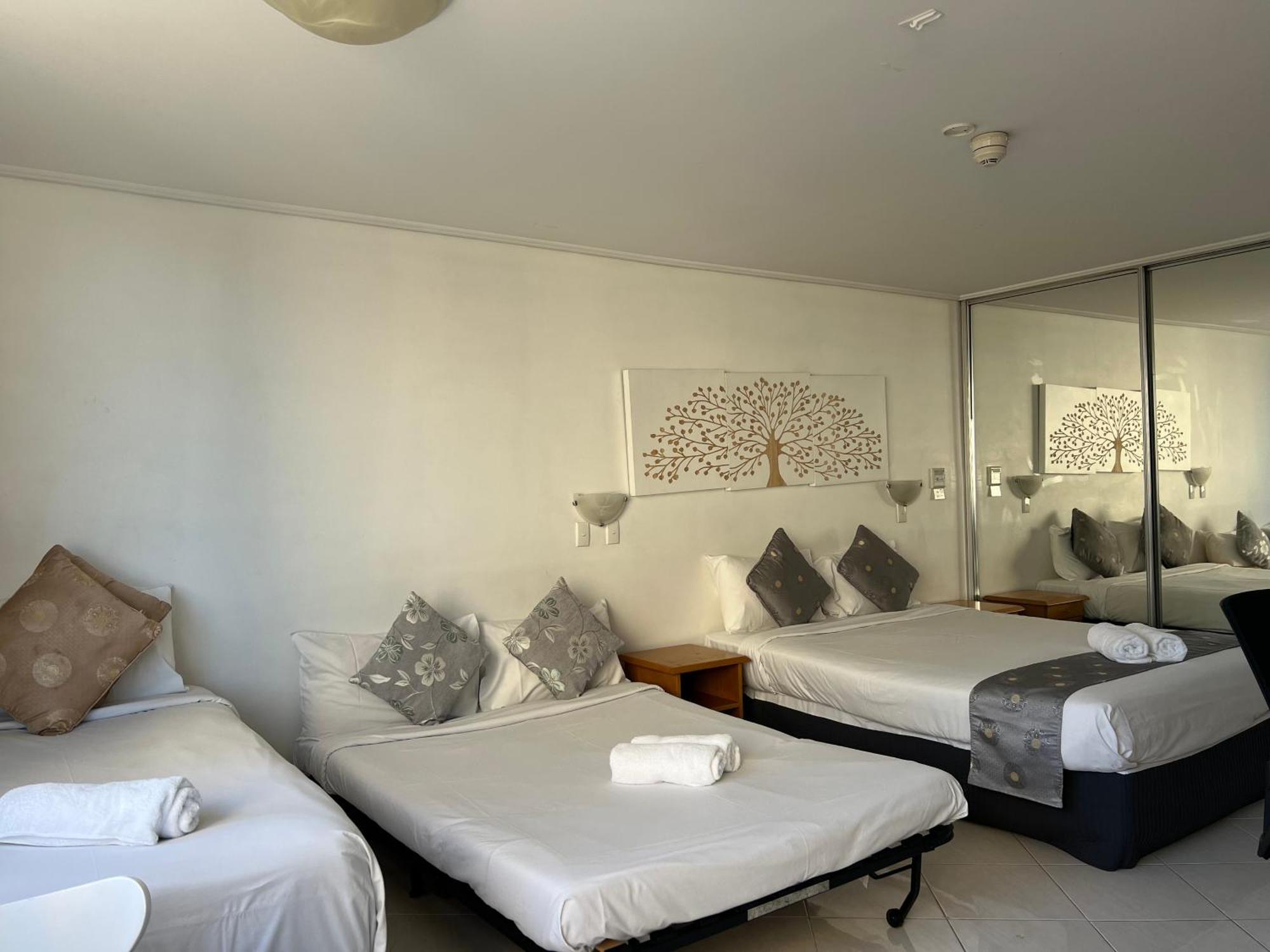 Sydney Hyde Park Private Apartments By Paxsafe Екстер'єр фото